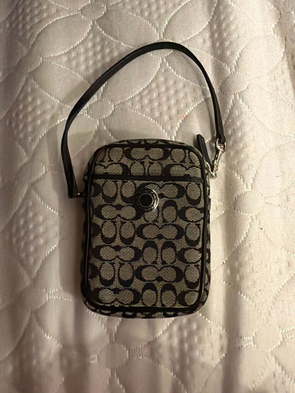 Coach Signature C Black Multi Pouch Wristlet Phone Case